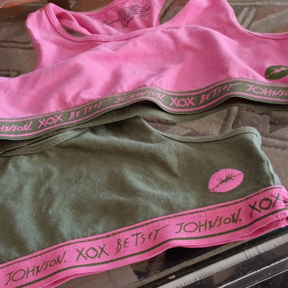 Pr Betsey Johnson sports bras girls xl size 14